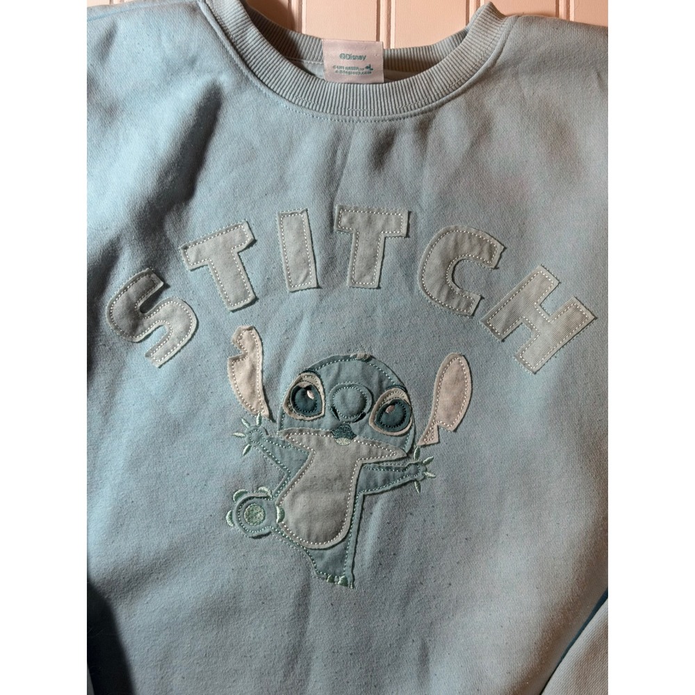 Disney Lilo & Stitch Kids Light Blue Applique Crewneck Sweatshirt Pullover